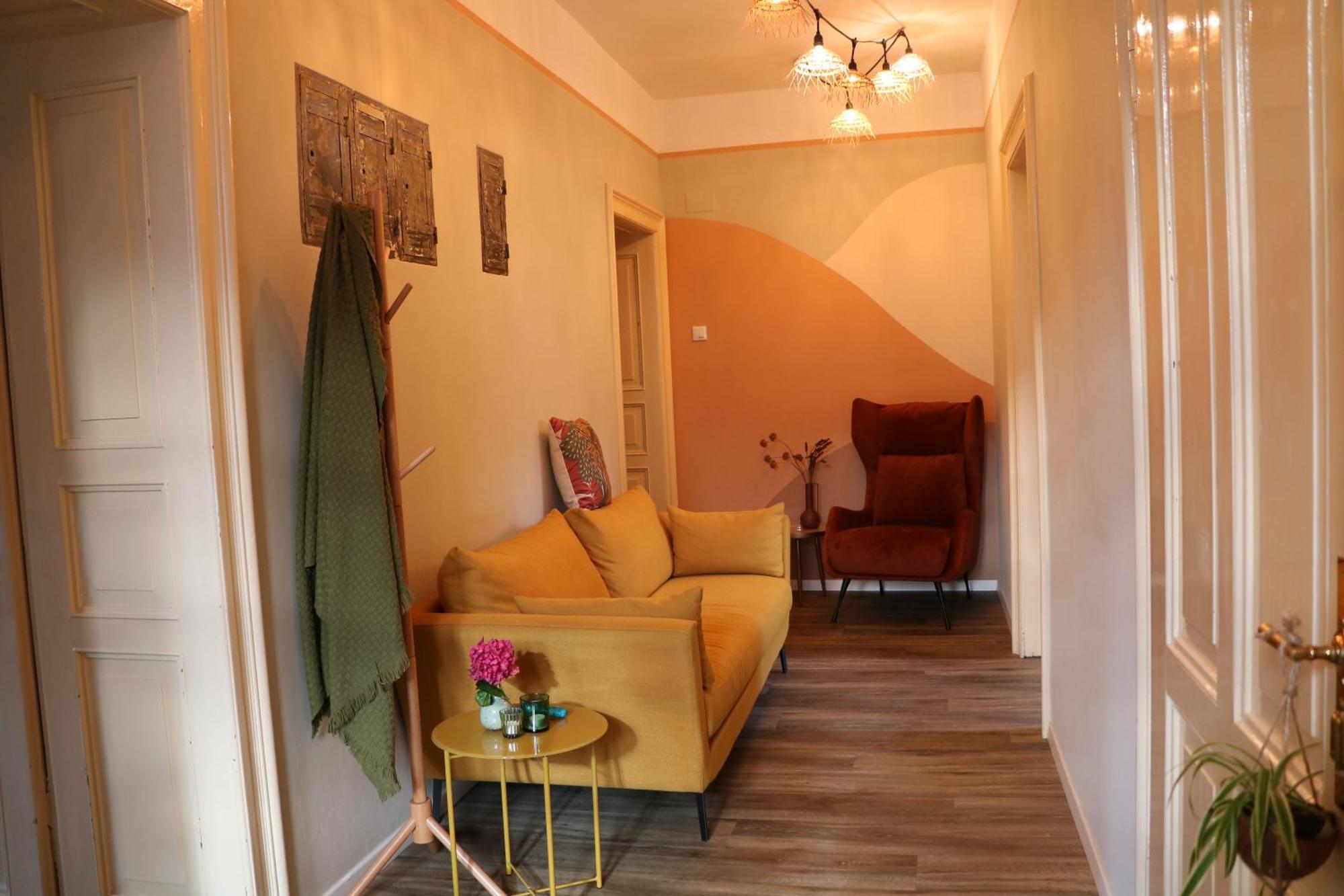 3-Zimmer-Appartement In Privatvilla, Meran Zentrum, Kostenloser Parkplatz Mit Gaestekarte Dış mekan fotoğraf